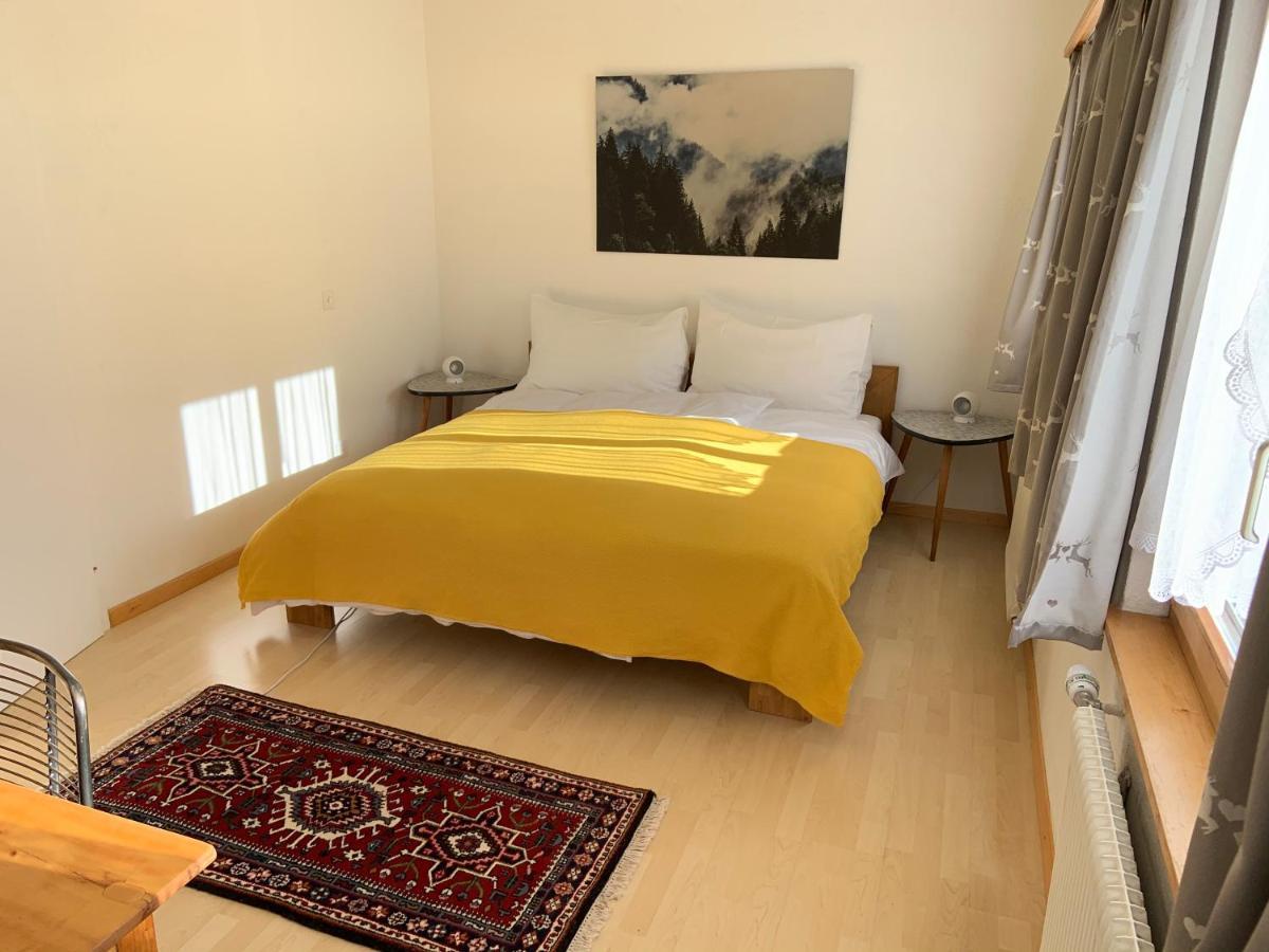 Waldheim Pension Laax Ngoại thất bức ảnh